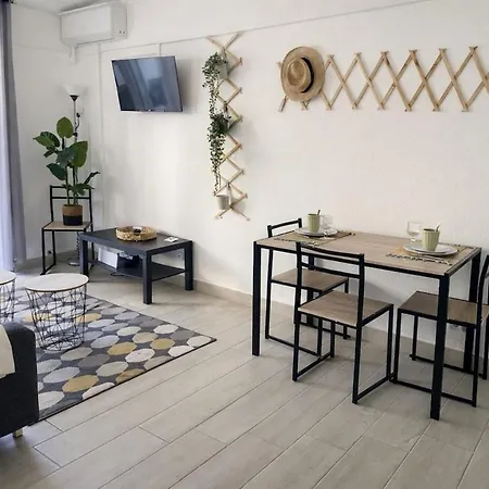 Casa Leandro By Calyferias * البوفيرا